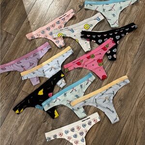 Women Pink & Multicolor Heart-Print Bikini Briefs